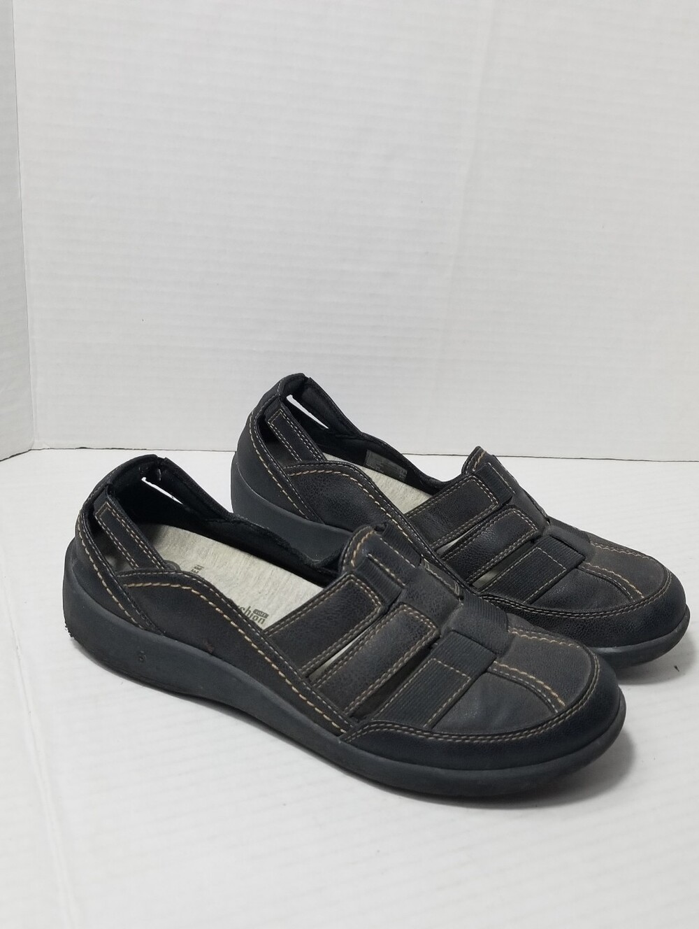 Cloudsteppers by Clarks Black Slip-On Casual Flats